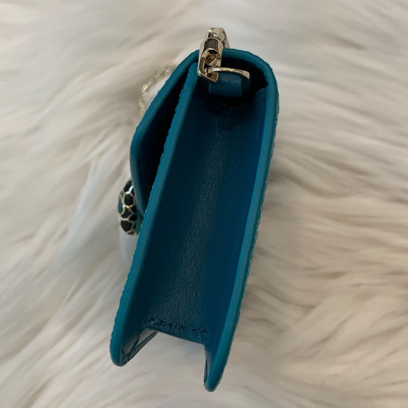 ❌SOLD ❌Bvlgari stingray serpenti forever bag charm - Picture 5 of 12